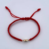 Red Bracelet Letter V 0.4gr / 18K Yellow Gold &