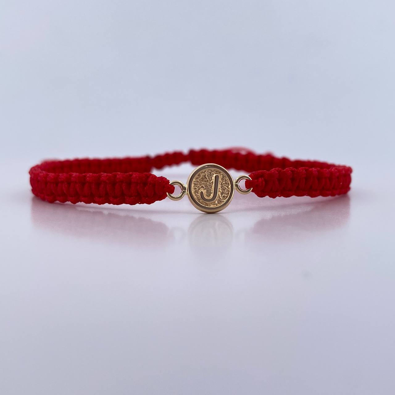 Red Bracelet Letter J 0.4gr / 18K Yellow Gold &