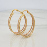 Daki Oval Hoop Earrings 2.35 g / 1 1/2 in Three Golds 18K