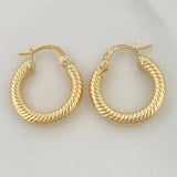 Zion Hoop Earrings 1.8 g / 3/4 in 18K Yellow Gold