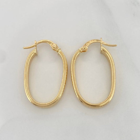 Yura Hoop Earrings 1.95 g / 1 in 18K Yellow Gold