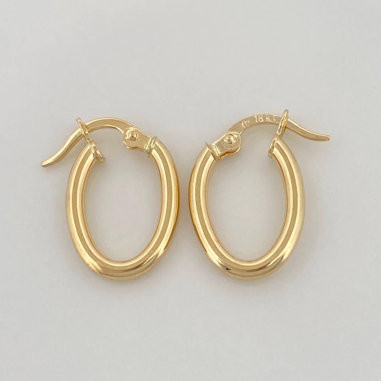 Jass Hoop Earrings 1.05 g / 1/2 in 18K Yellow Gold
