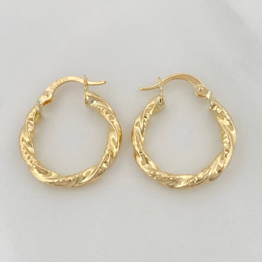 Jiah Hoop Earrings 1.85 g / 3/4 in 18K Yellow Gold