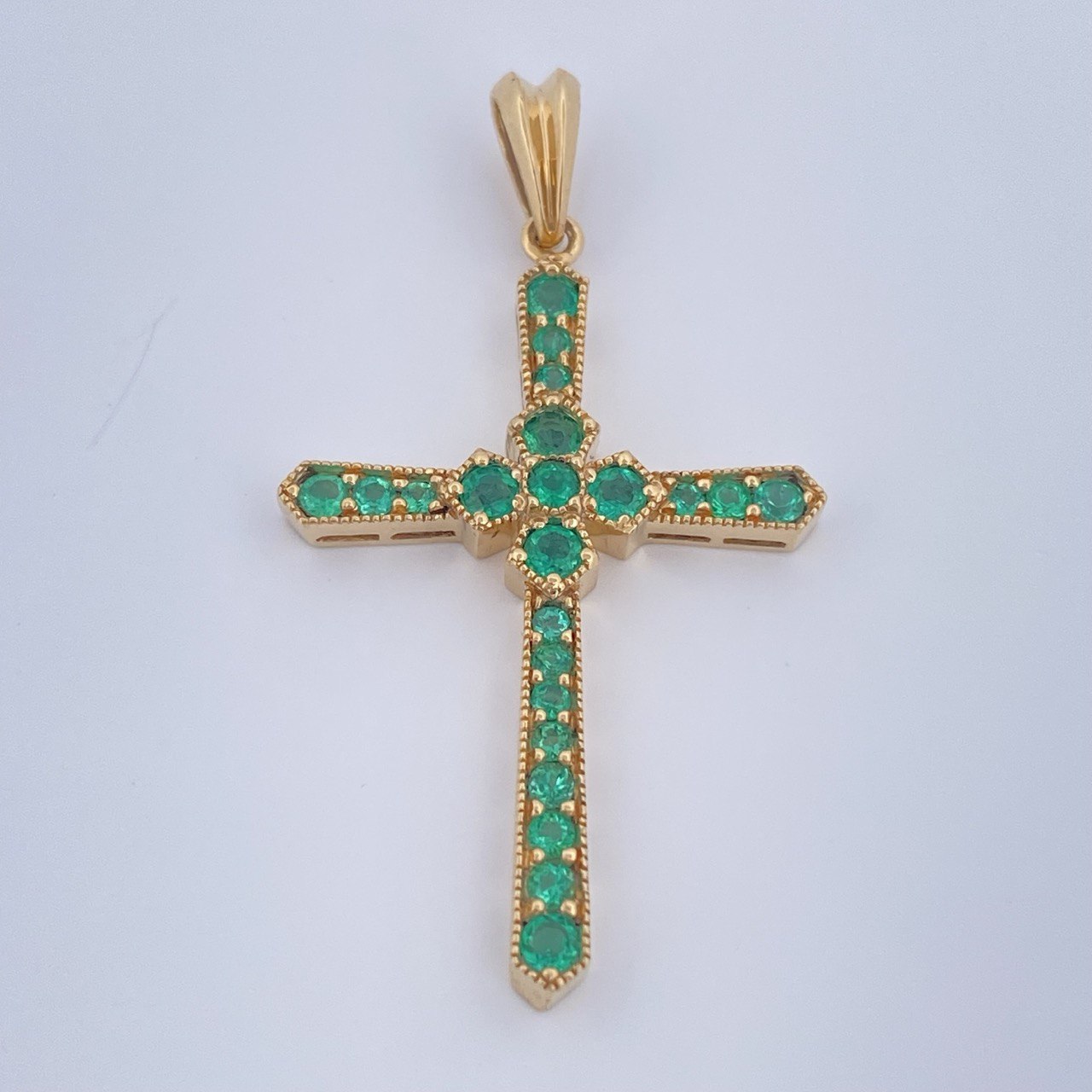 Pendant Cross Flower Emerald 3.05gr / 1.5in / 18K Gold +