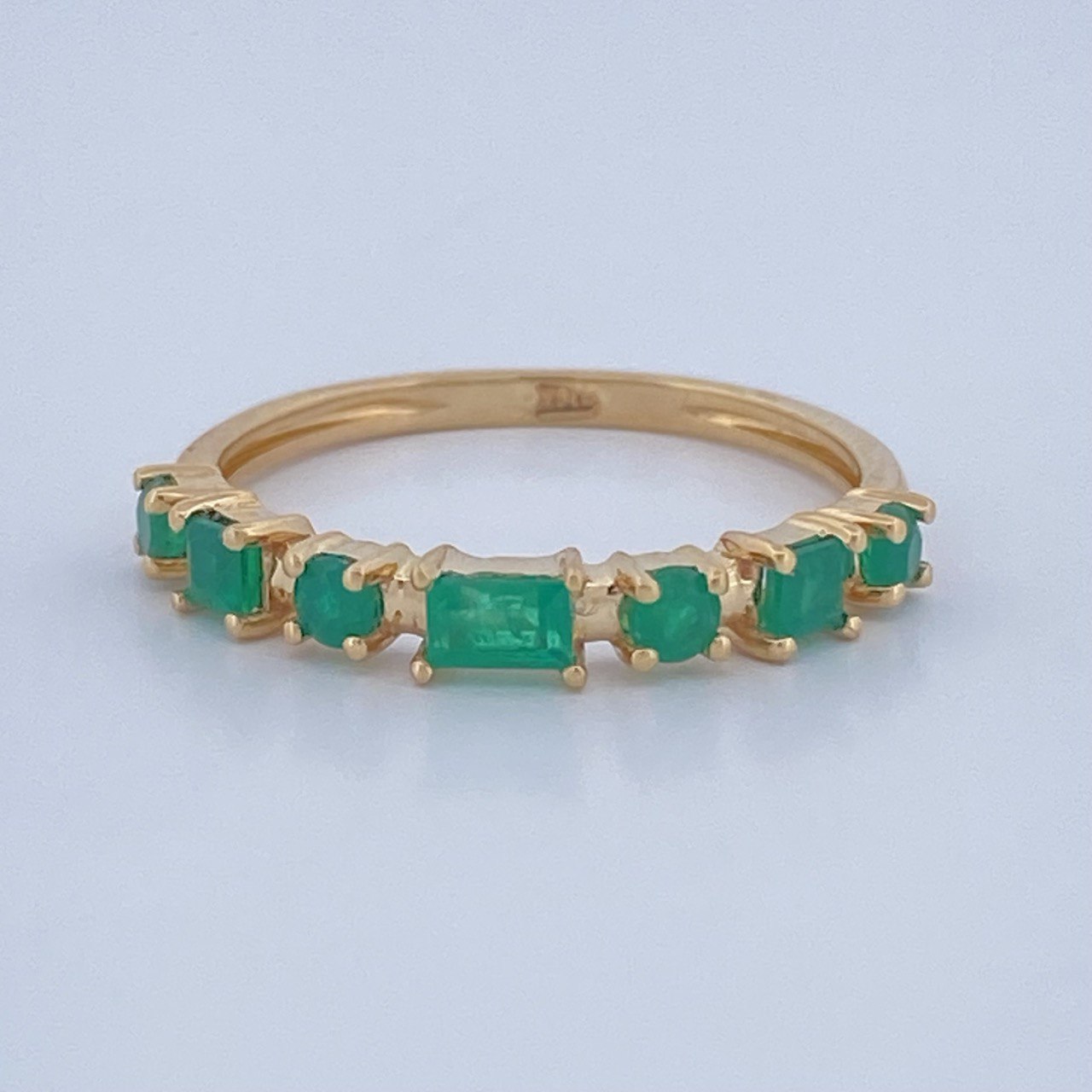 Emerald Figures Churumbela Ring 2gr / Size 6 3/4 / 18K Gold +