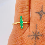 Emerald Line Ring 2.25gr / Size 5 1/2 / 18K Gold +