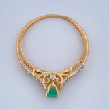 Anillo Solitario Churumbela Esmeralda 1.85gr / T6 3/4 / Dos Oros Amarillo Blanco 18K %