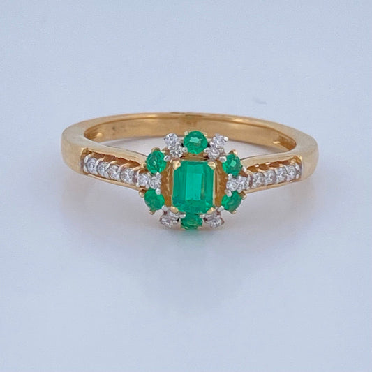 Halo Churumbela Emerald Ring 3.05gr / Size 7 1/4 18K Gold +0$