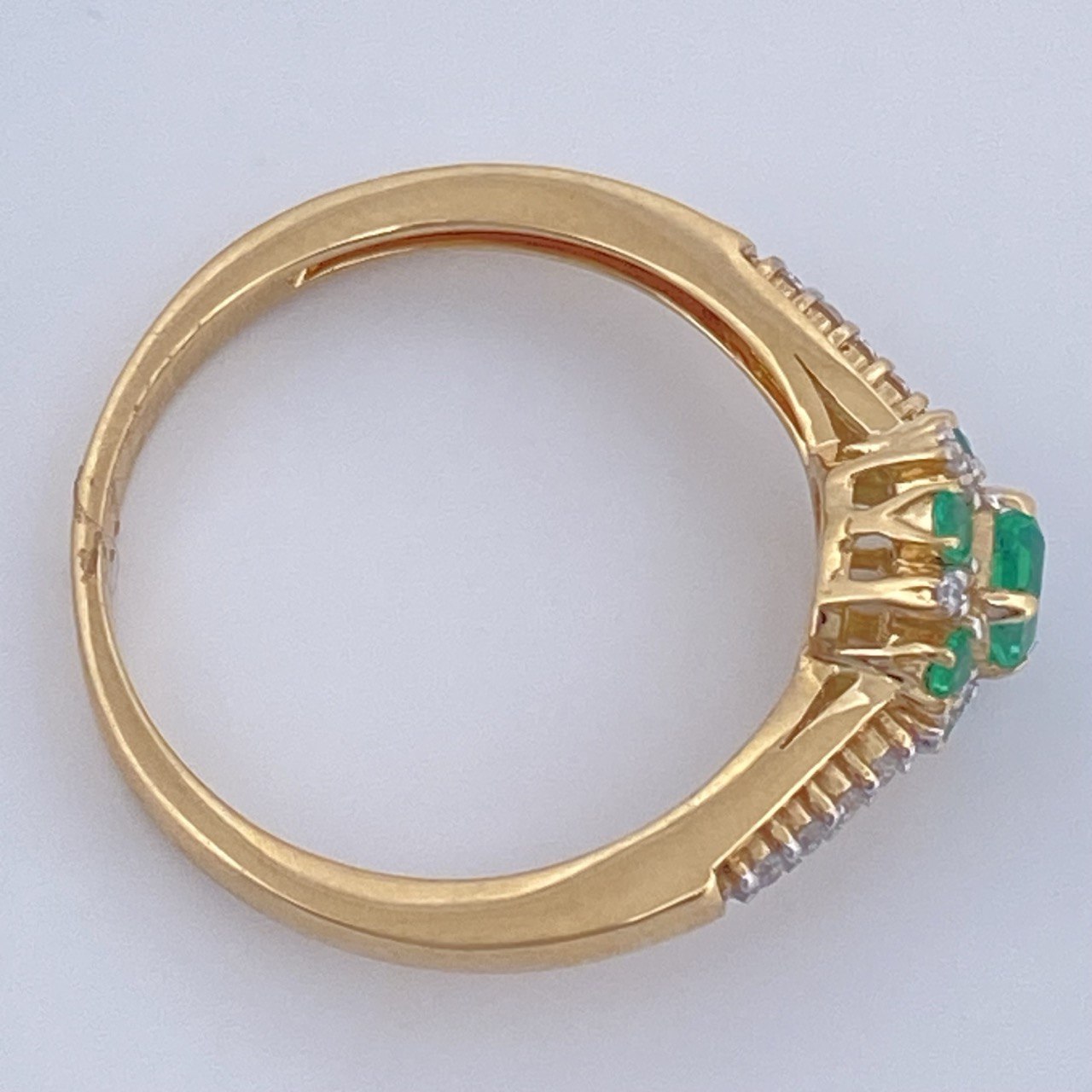 Halo Churumbela Emerald Ring 3.05gr / Size 7 1/4 18K Gold +0$