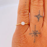 Diamond Flower Ring 1.2gr / T5 1/2 / Two-Tone Yellow White Gold 18K %