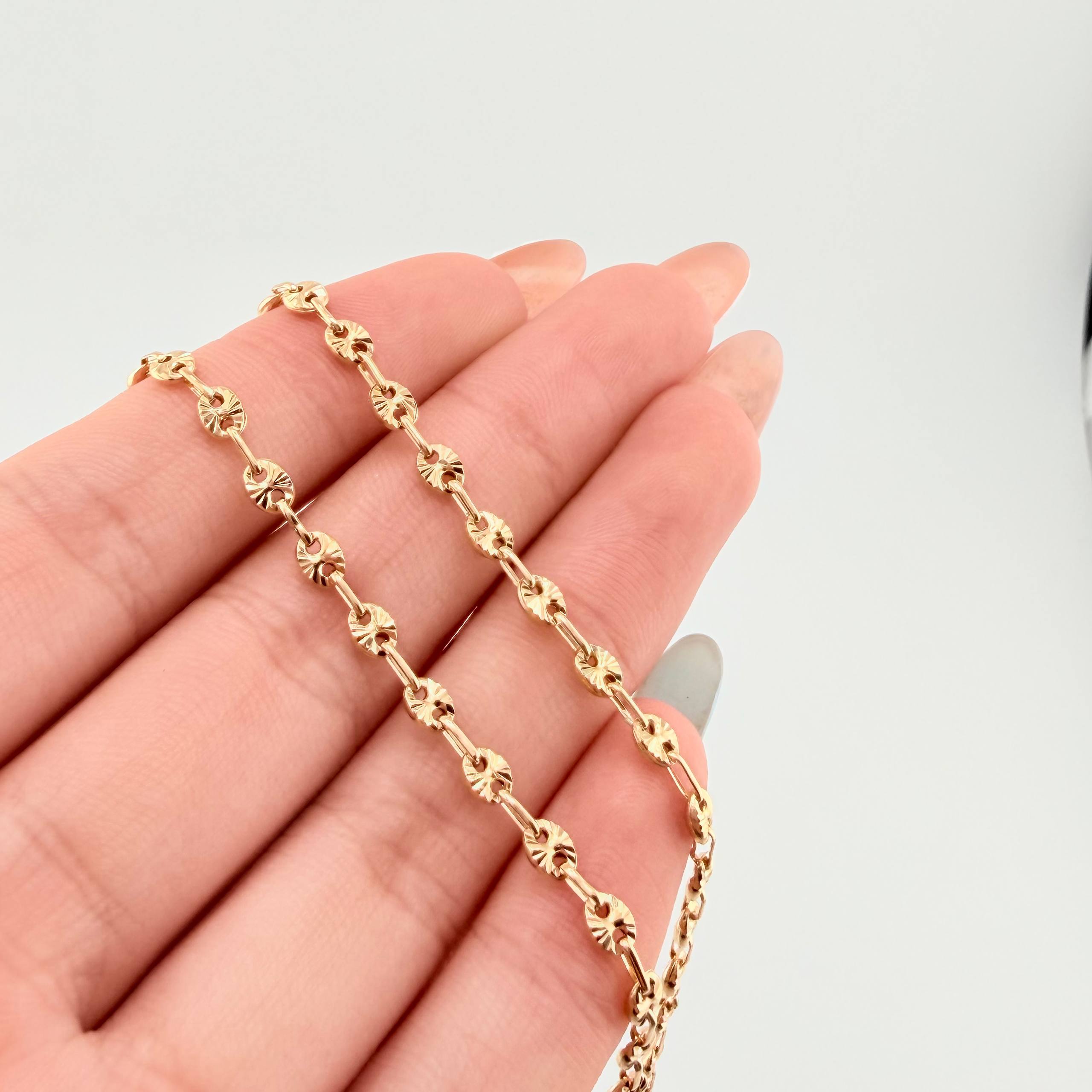 Cadena GC 5.3gr / 17 1/4 in / 3.3mm Oro Amarillo 18K