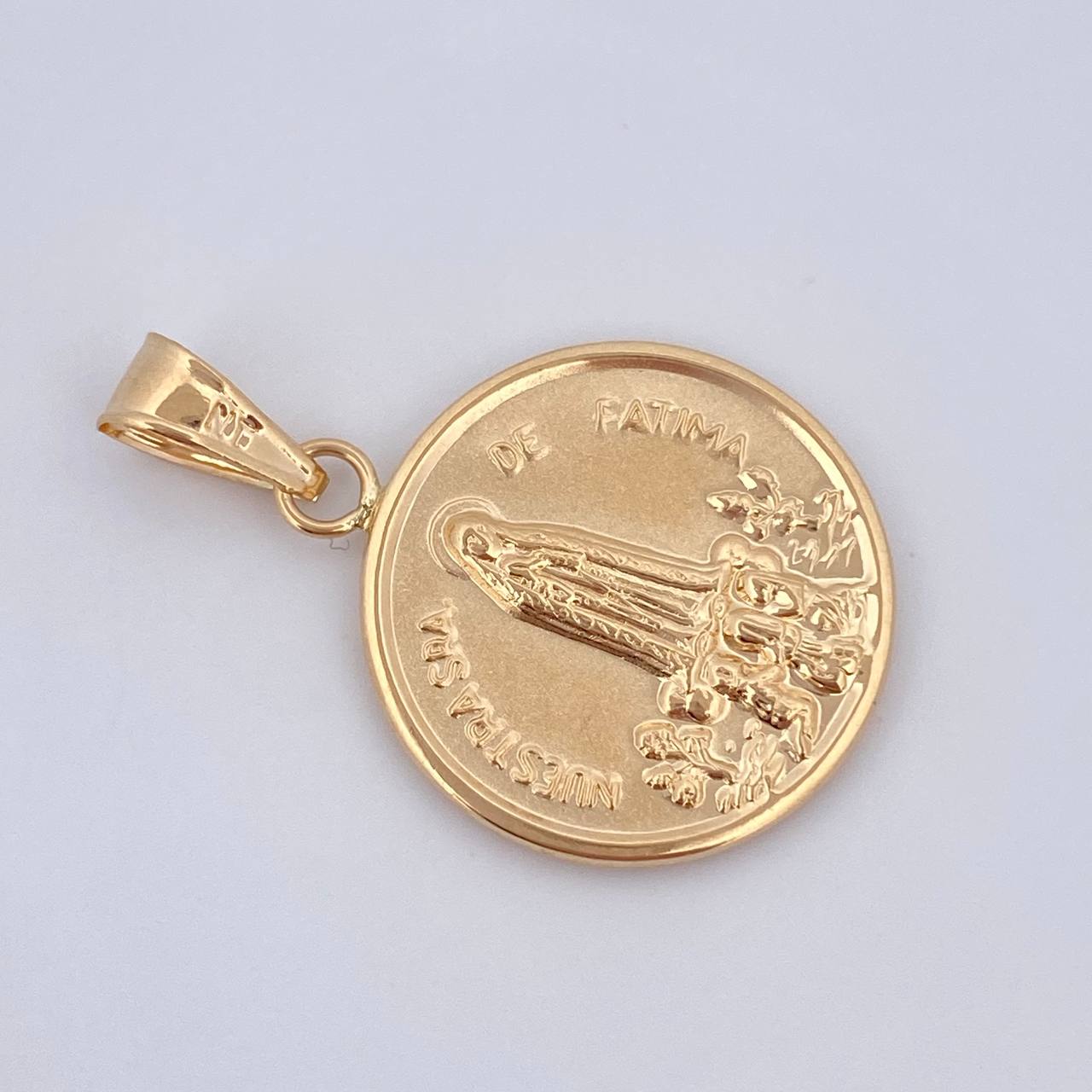Dije Virgen de Fatima 2.05gr / 3cm / Oro 18K $