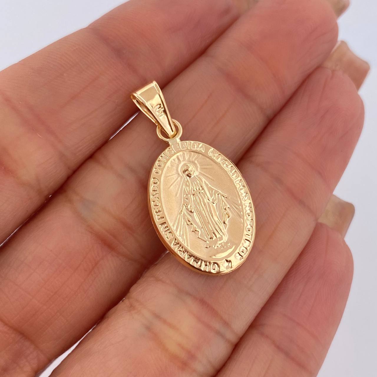 Pendant 1.6gr / 3cm / 18K Gold $