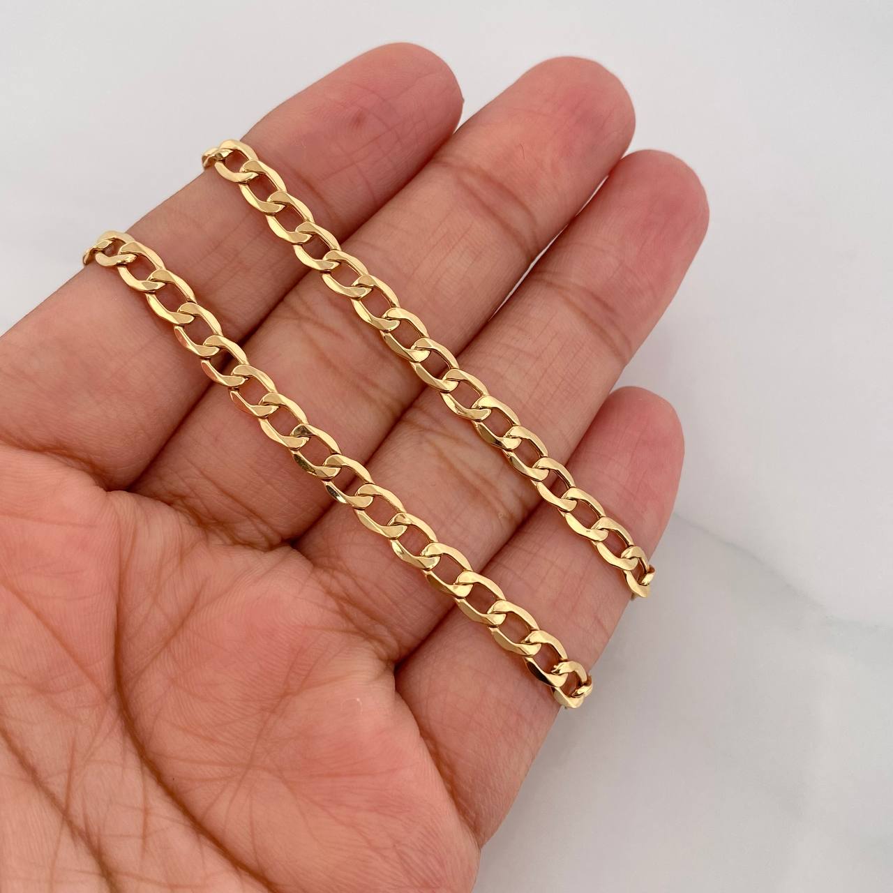Cadena Cubana 8.85g / 24 in / 4.21mm Oro Amarillo 18K