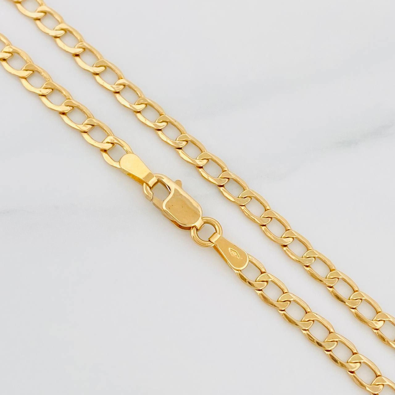 Cadena Cubana 5.35g / 24 in / 3.44mm Oro Amarillo 18K