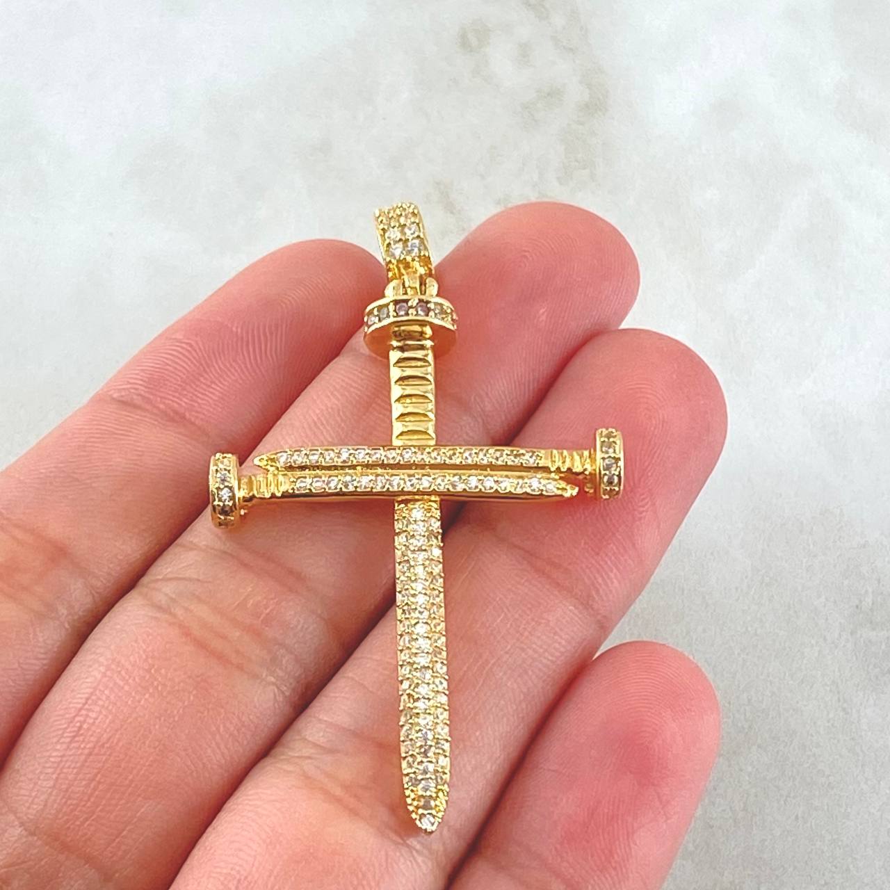 Dije Cruz Clavo 6.15gr / 5.5cm / Oro 18K ©