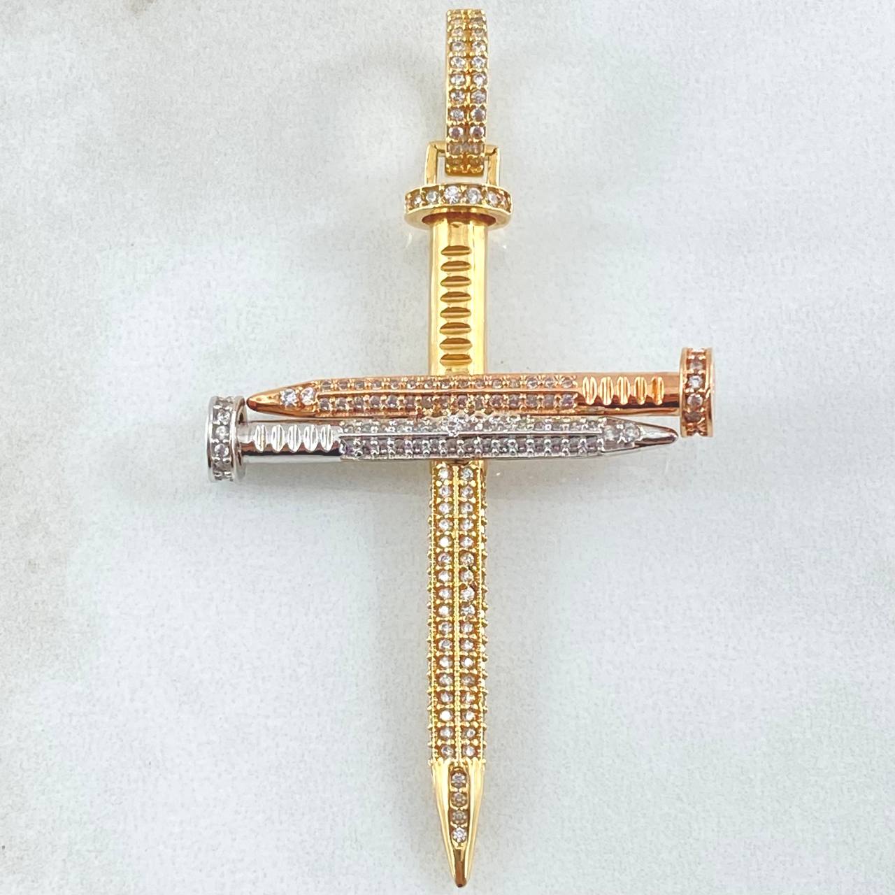Pendant Nail Cross 8.4gr / 6.3cm (2.5in) / 18K Gold ©