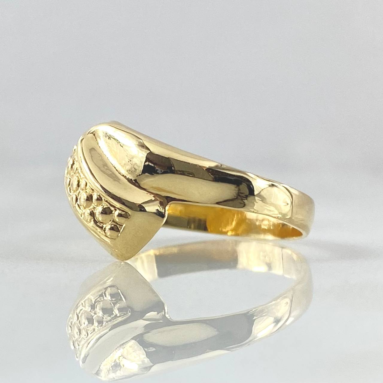 Parallel Dotted Ring 1.5gr / Size 6 3/4 / 18K Gold ©