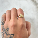 Anillo Paralelo Punteado 1.55gr / T7 / Oro 18K -