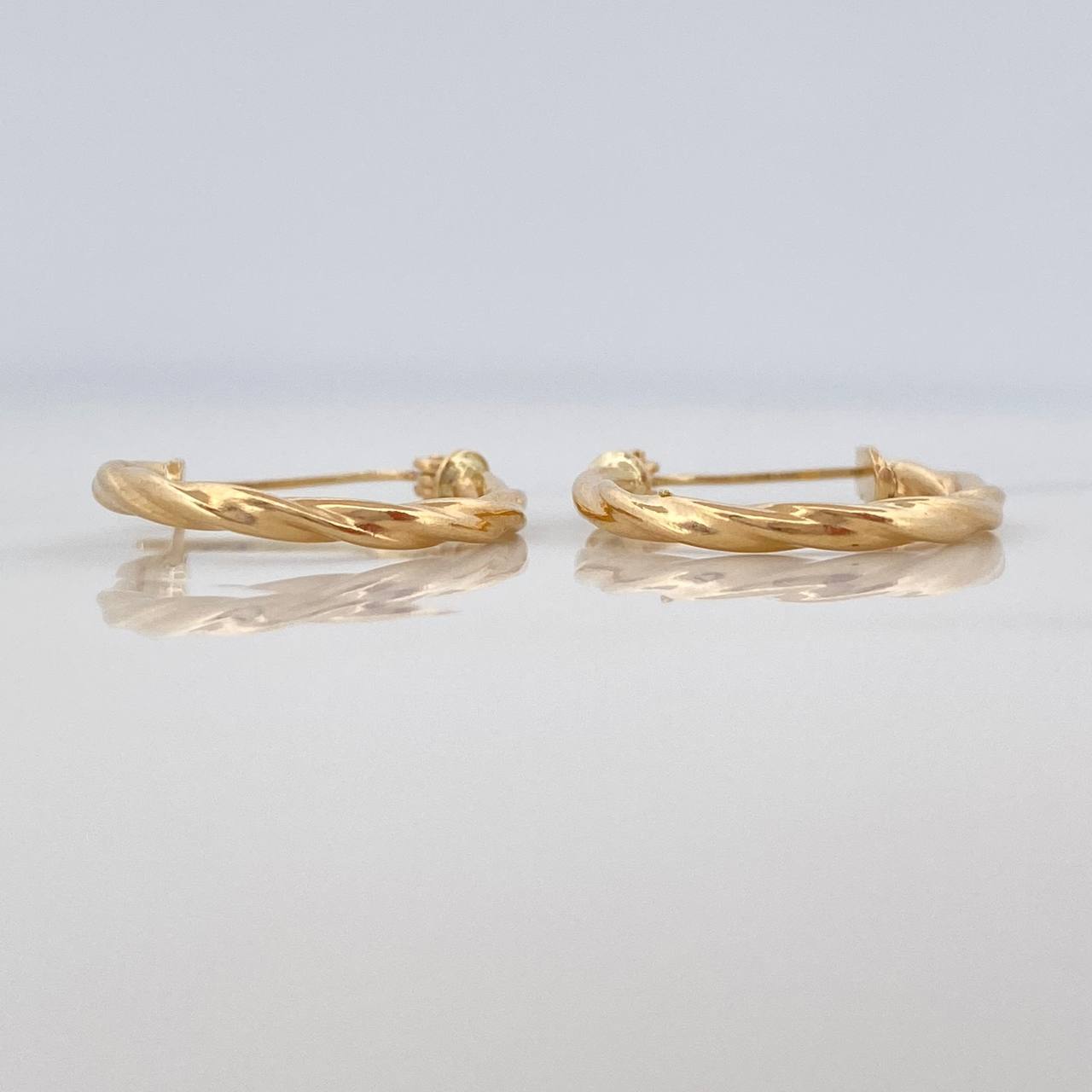 Candongas Mary 1.2 g / 3/4 in Oro Amarillo 18K