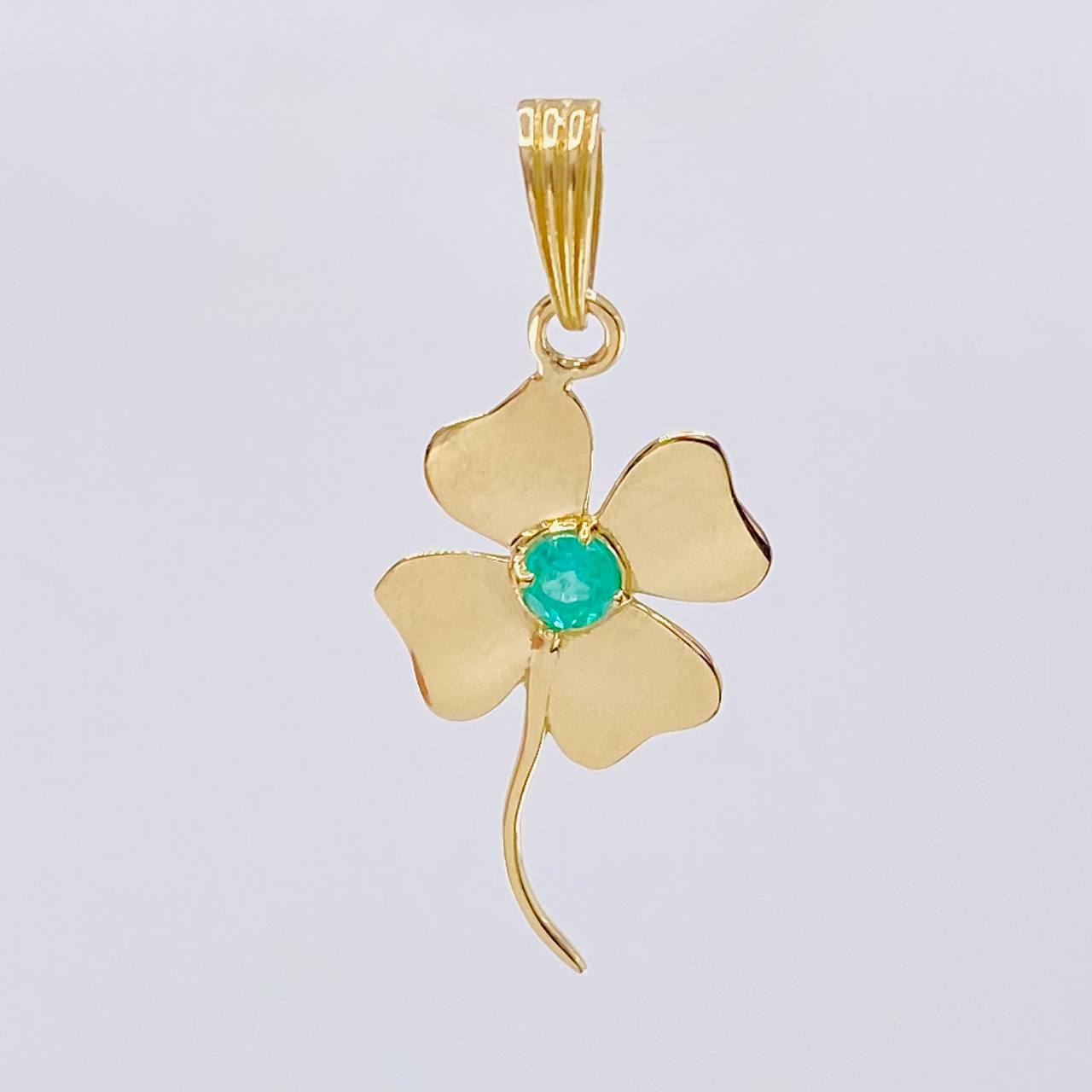 Dije Flor Trebol 12Pts 1.3 g / 1 in Oro Amarillo 18K