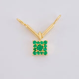 Dije Doble V Cuadrada Esmeralda 23Pts 1.05 g / 1/2 in Oro Amarillo 18K