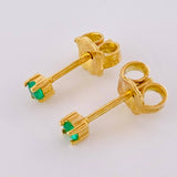 Four-Prong Emerald Stud Earrings 12Pts 1.15 g / in / 2.8 mm 18K Yellow Gold