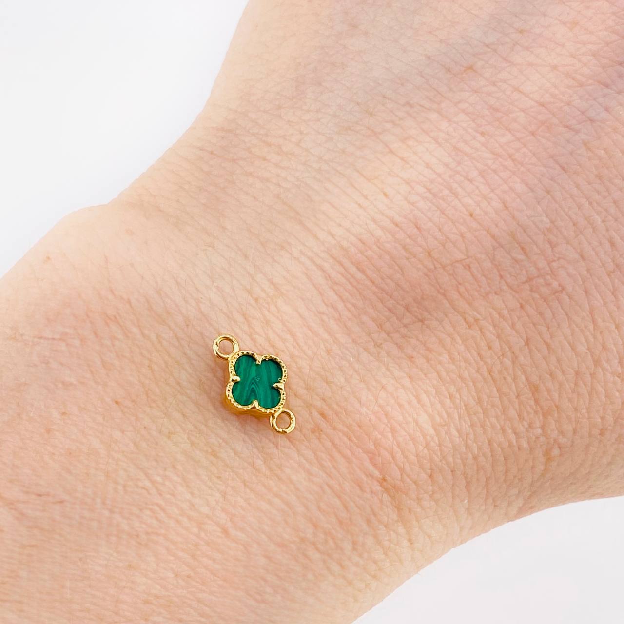 Herraje Trebol 0.45 g / 1/2 in Oro Amarillo 18K