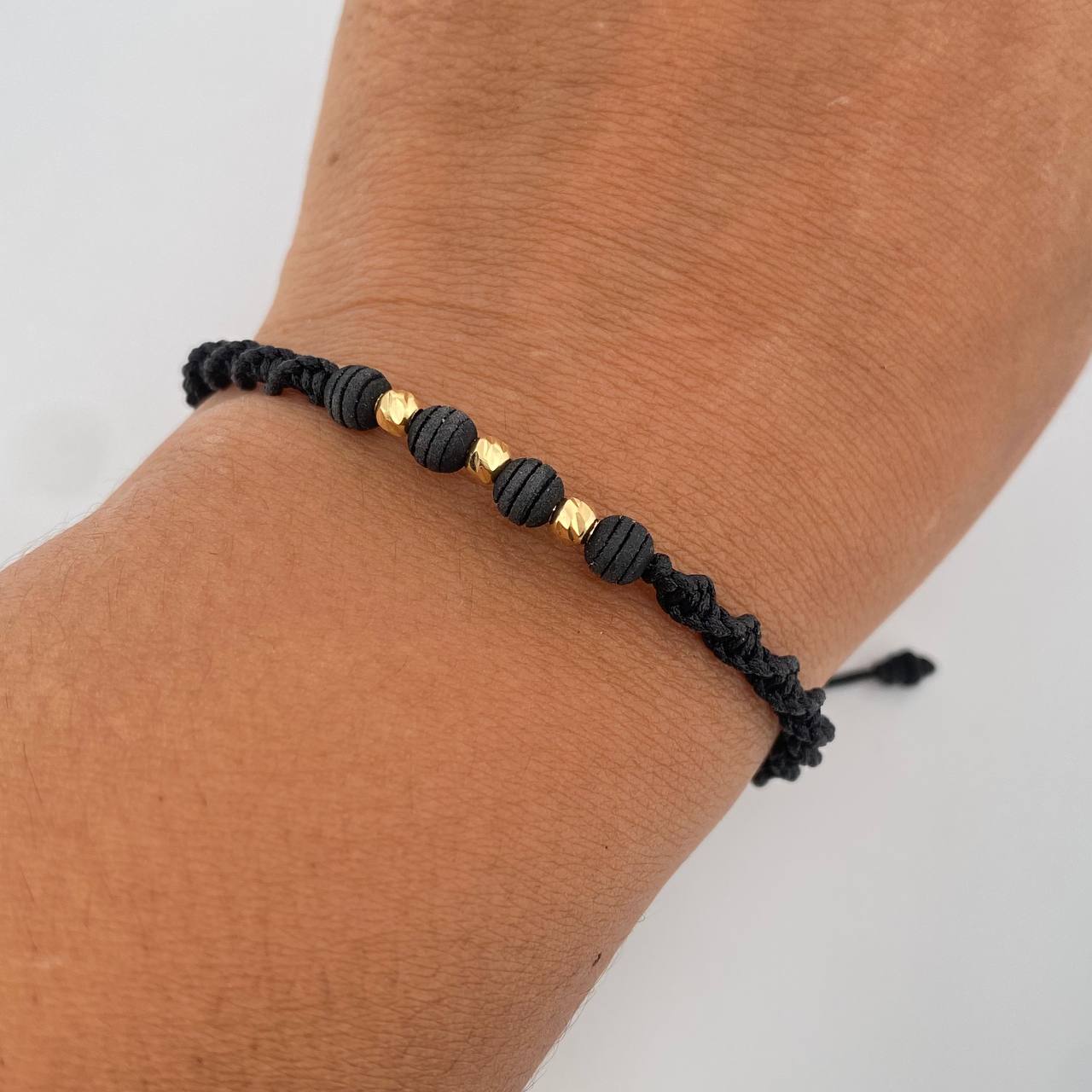 Pulsera Negra 3mm 3 Und Bolas Diamantadas Neoprenos Oro Amarillo 18K (A.C)