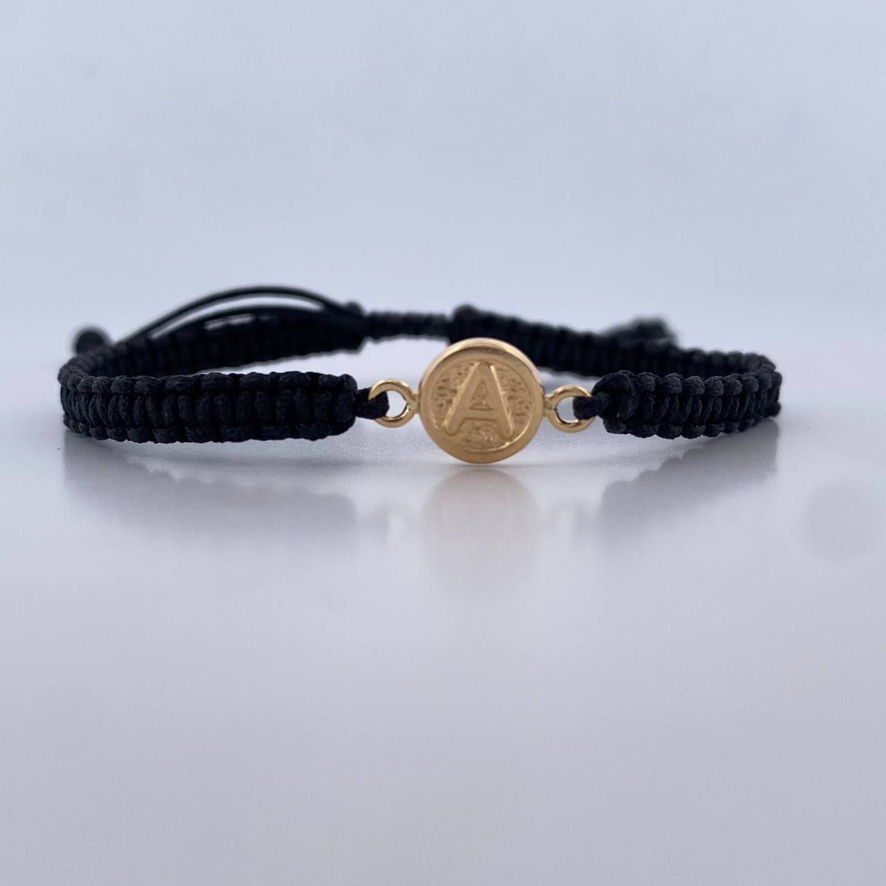 Black Bracelet Letter A 0.4gr / 18K Yellow Gold &