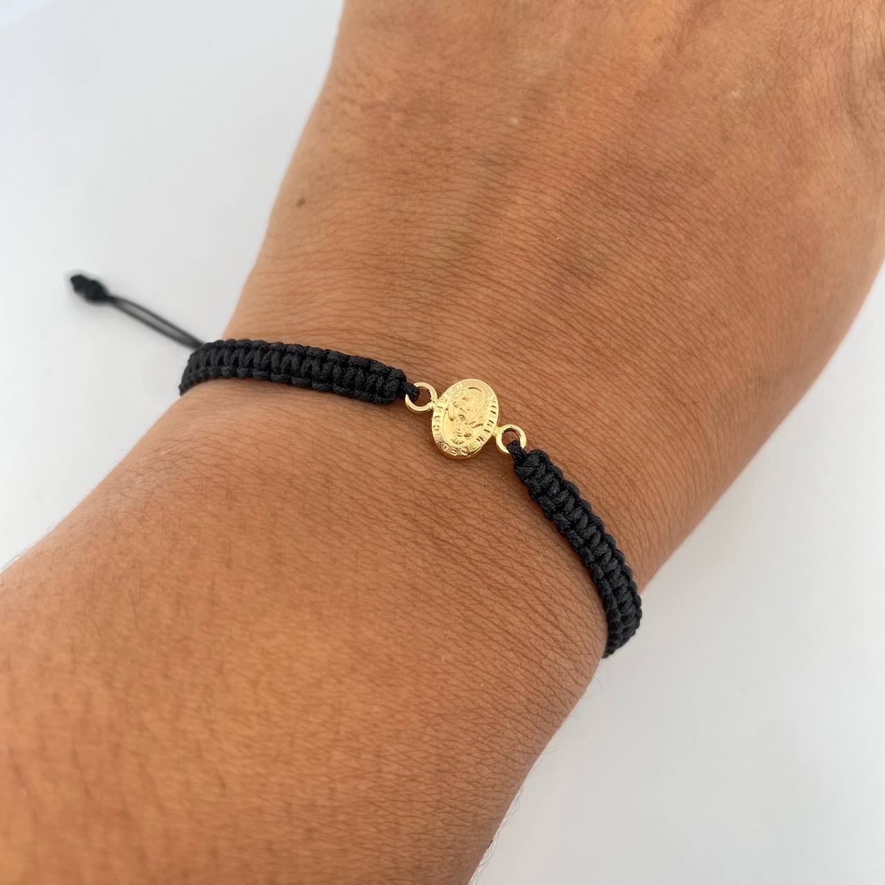 Pulsera Negra Virgen Del Carmen 0.35gr / Oro Amarillo 18K &