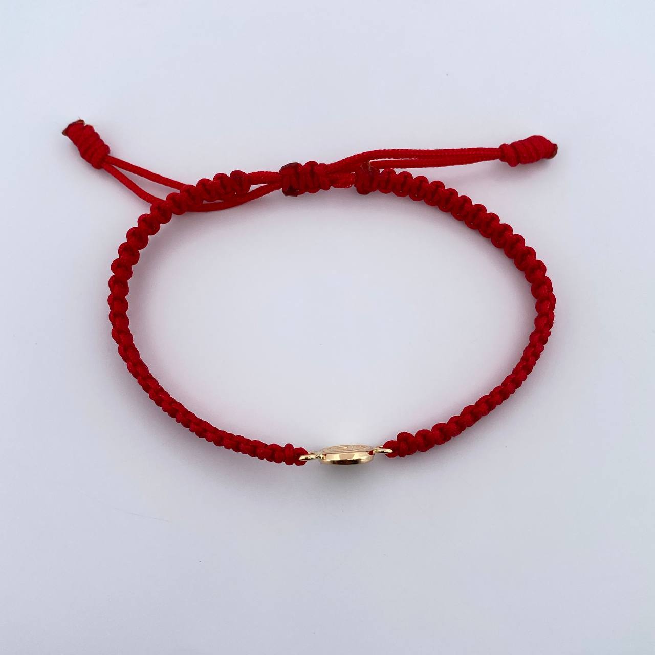 Pulsera Roja Letra D 0.4gr / Oro Amarillo 18K &