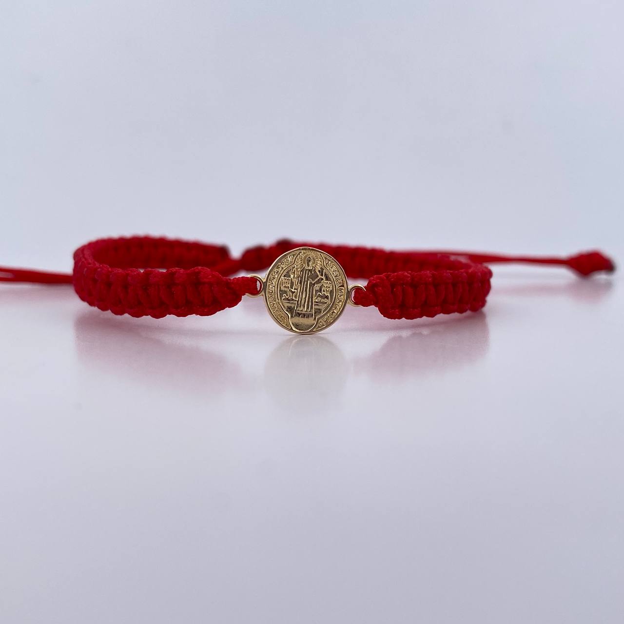 Red San Benito Bracelet 0.7gr / 18K Yellow Gold &