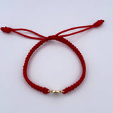 Pulsera Roja Letra W 0.4gr / Oro Amarillo 18K &