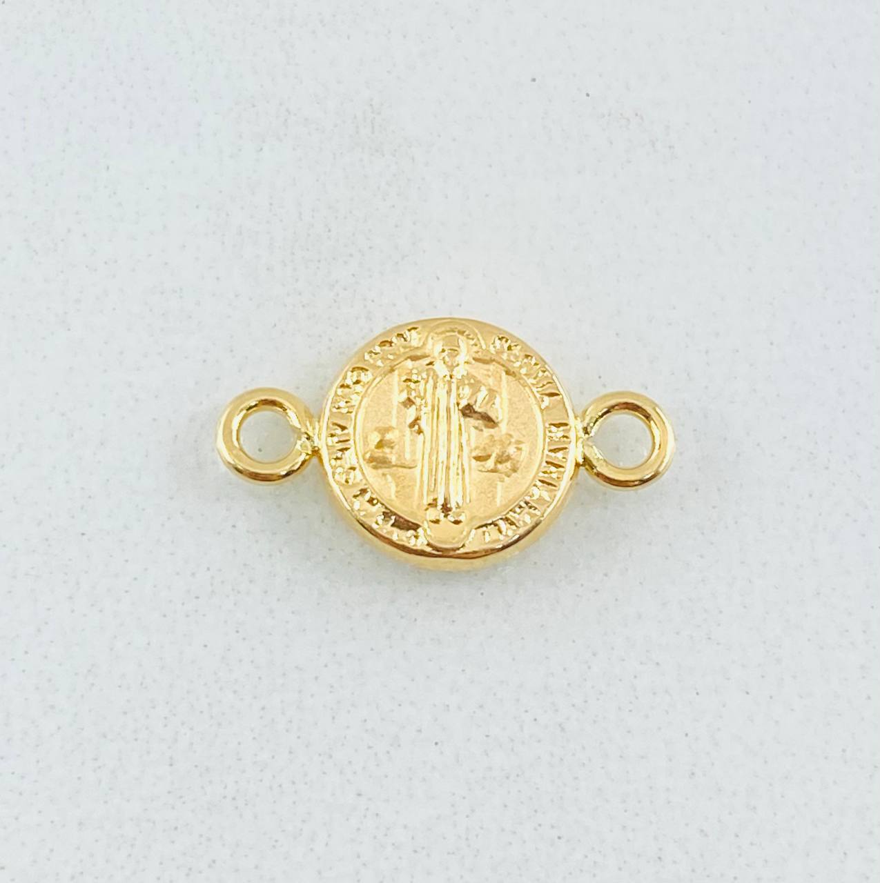 Herraje San Benito 0.4gr / 1/2 in / Oro Amarillo 18K ©