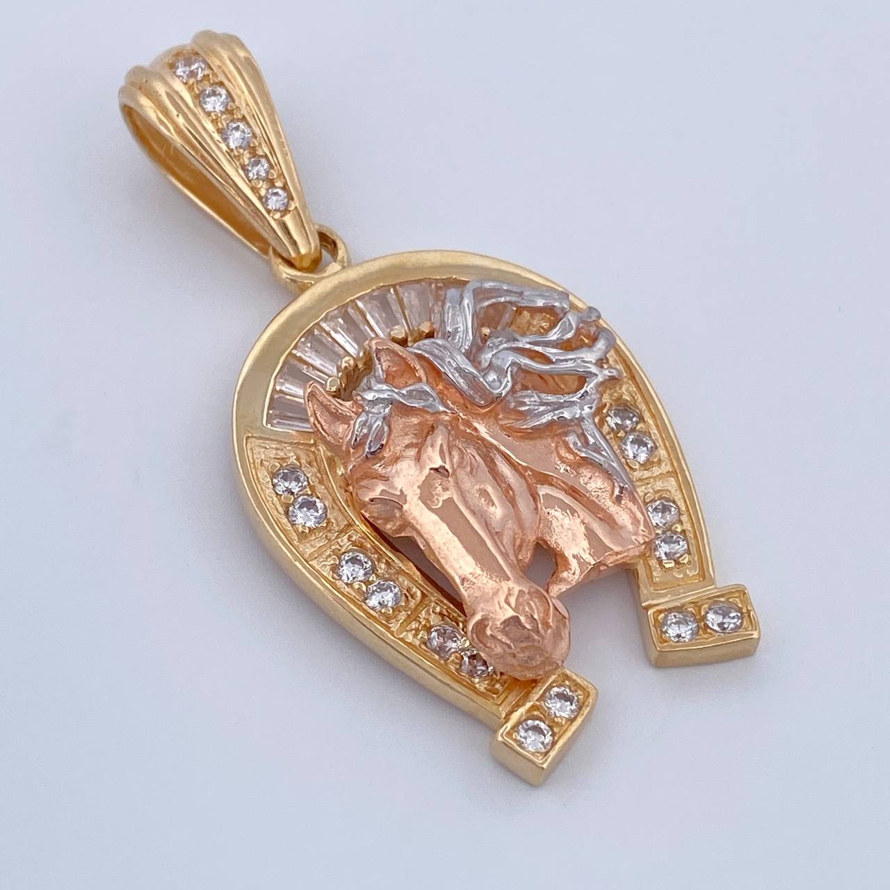 Pendant Horseshoe Horse 9.75gr / 4.2cm (1.7in) / 18K Gold $
