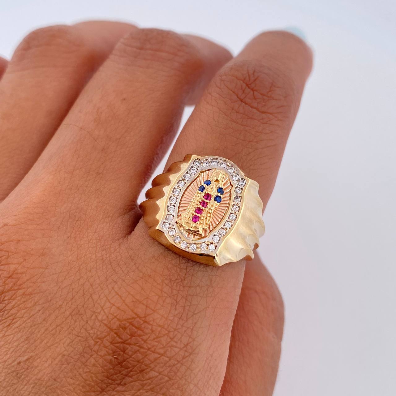 Virgin Guadalupe Ring 5.1gr / Size 6 1/2 / 18K Gold $