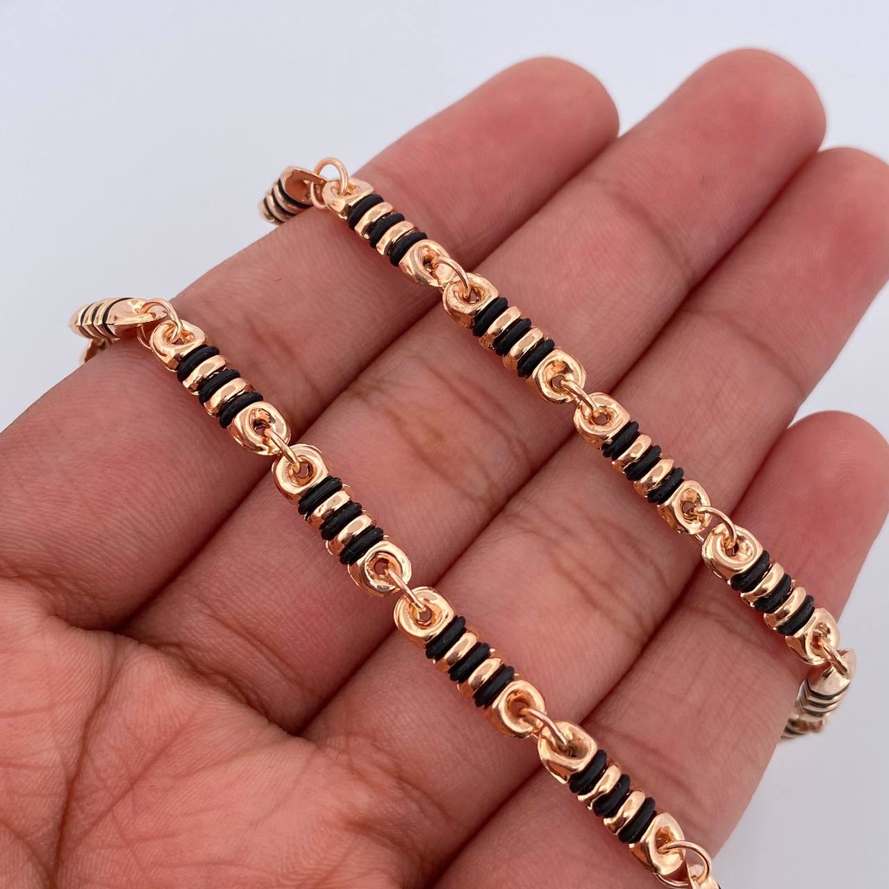 Rustic Barrel Chain 17.65gr / 62cm (24.4in) / 18K Gold $