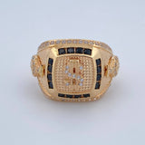 Sign Ring Weight 14.45gr / Size 10 3/4 / 18K Gold $