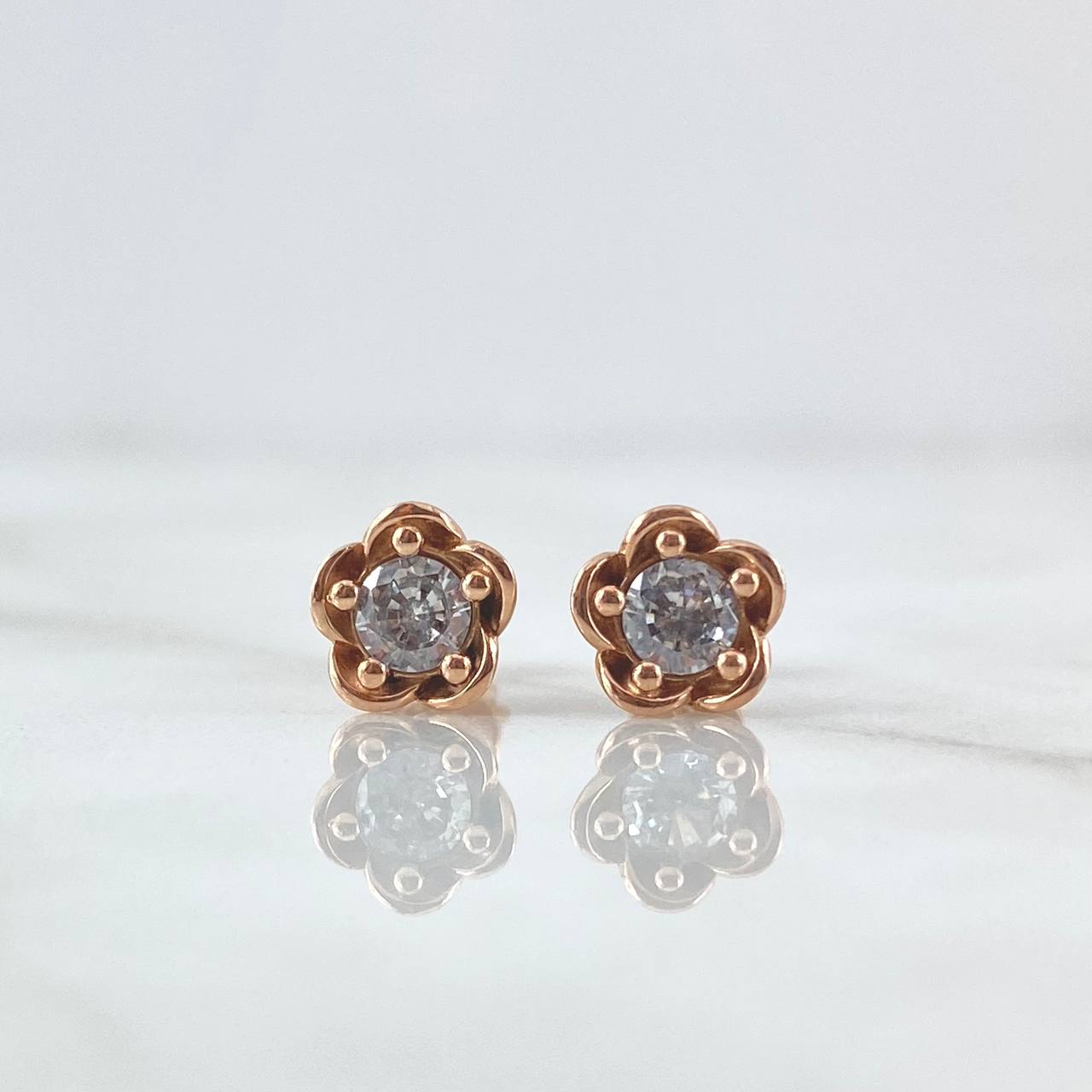 Stud Earrings Pink Flower 2.95gr / 7mm White Zircon Rose Gold 18K ©