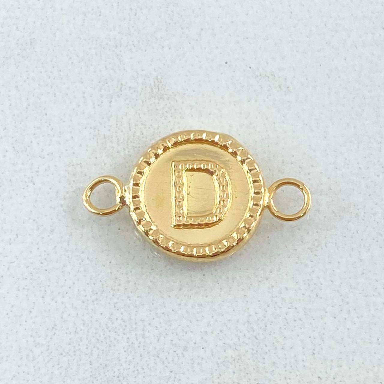 Charm Letter D 0.65gr / 1.7cm / 18K Gold