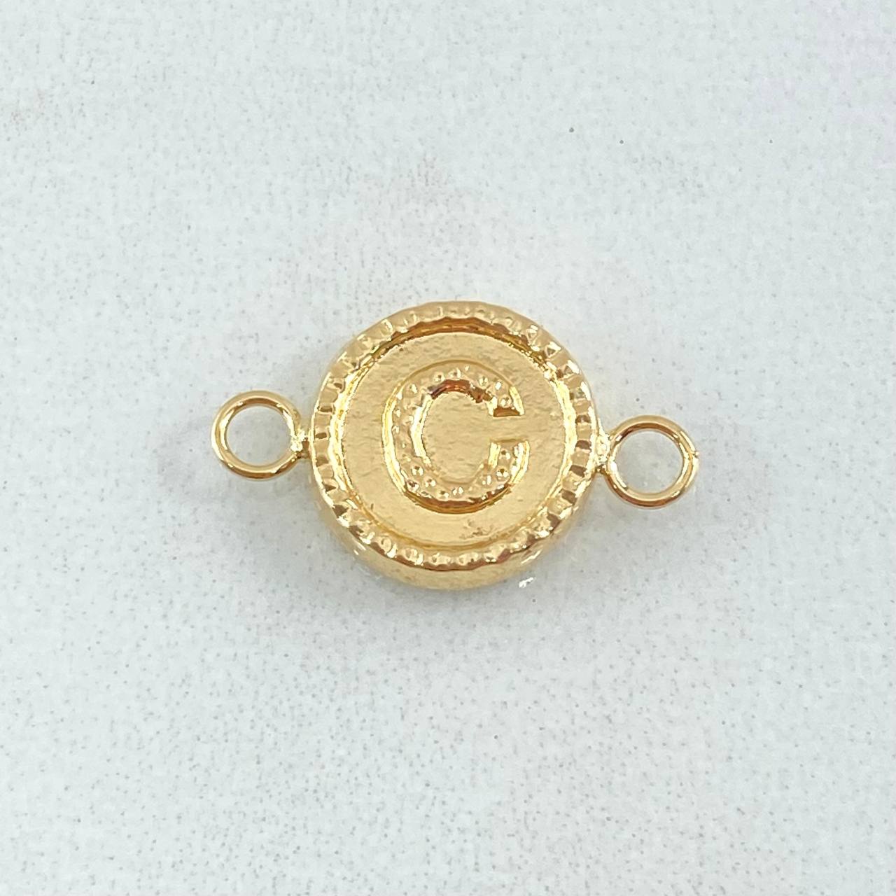 Charm Letter C 0.65gr / 1.7cm / 18K Gold