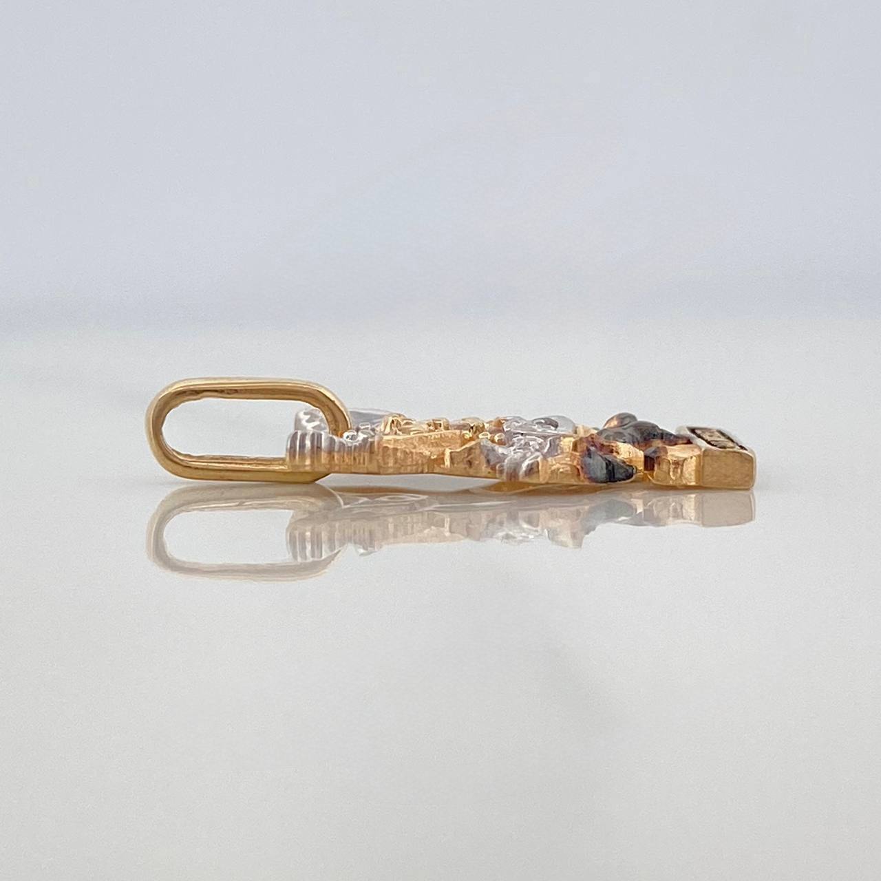 Dije San Miguel Arcangel 1.5 g / 3/4 in Tres Oros 18K