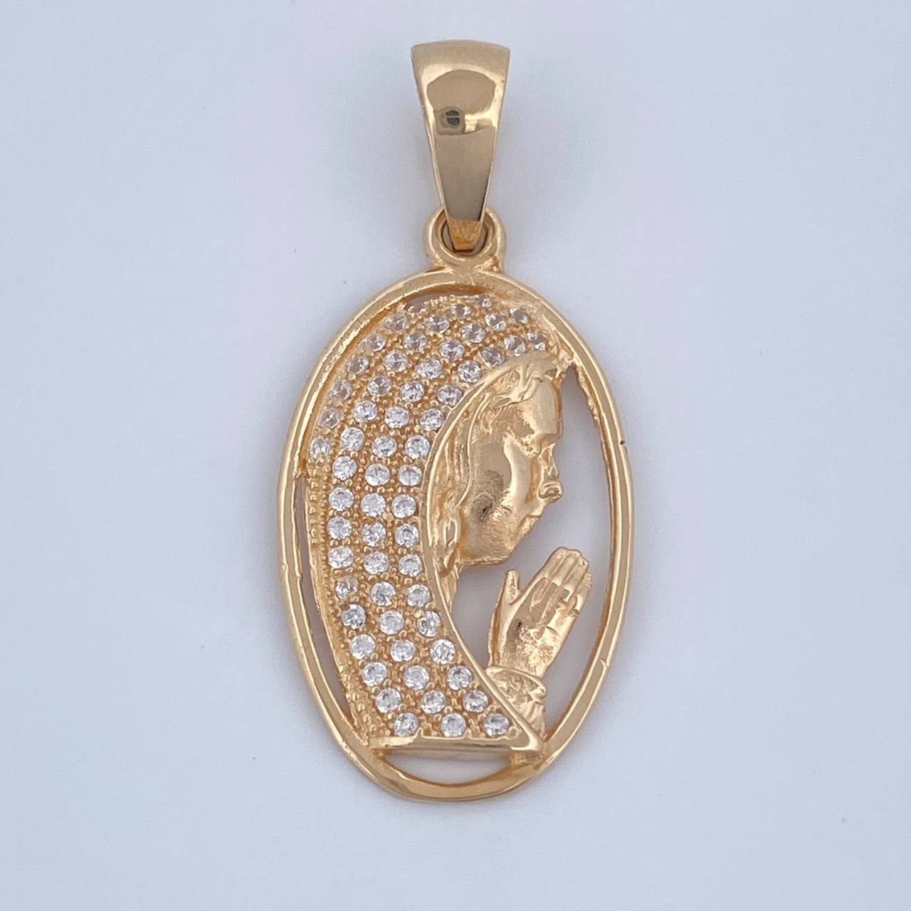 Pendant 2.65gr / 1.3in / 18K Gold $