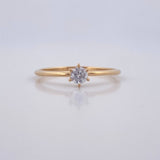 Solitaire Ring 1.2gr / Size 5 1/2 / 18K Gold &