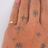 Solitaire Ring 1.2gr / Size 5 1/2 / 18K Gold &