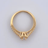 Square Halo Ring 2.45gr / Size 4 3/4 / 18K Gold &