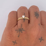 Anillo Solitario Cubano 2.05gr / T7 3/4 / Oro 18K &