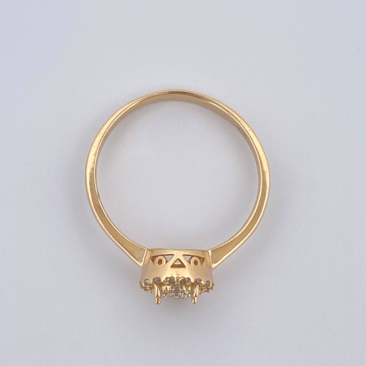 Circle Ring 1.75gr / Size 5 / 18K Gold &