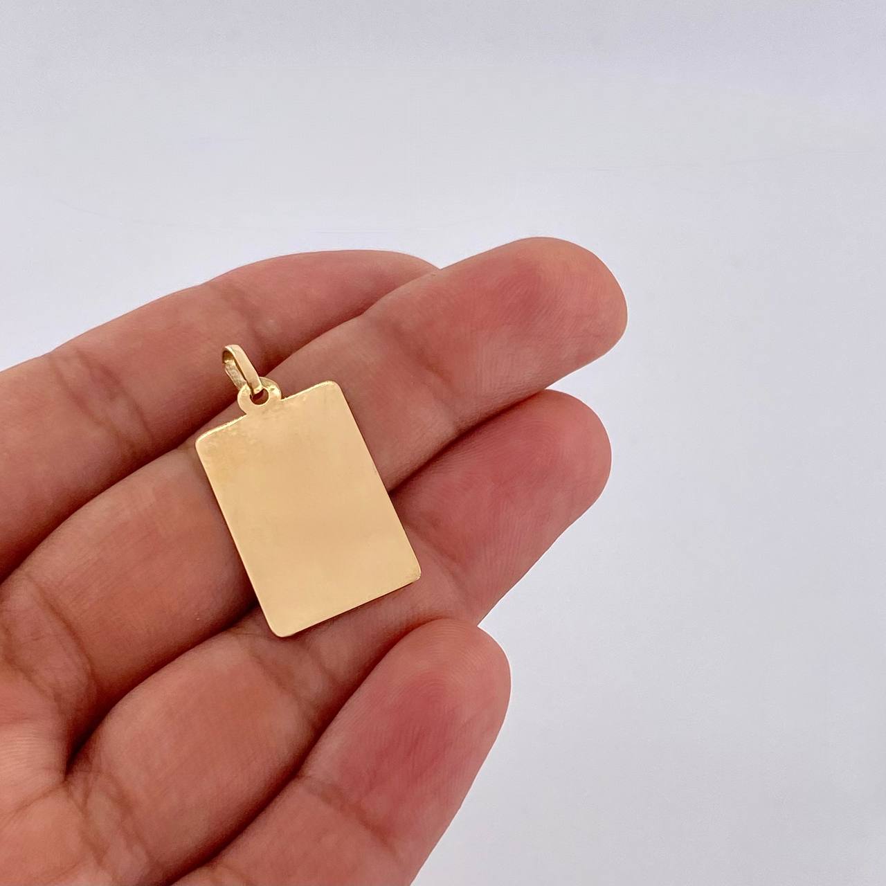 Dije Placa Rectangular 1.5 g / 1 1/4 in Oro Amarillo 18K